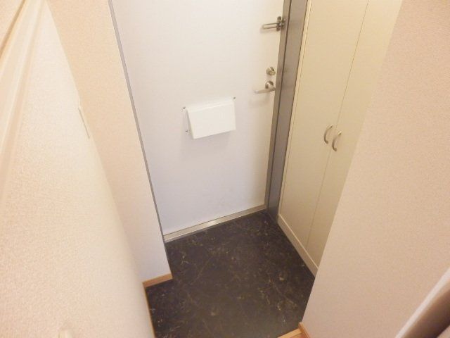 玄関　多くの靴が収納出来ます。