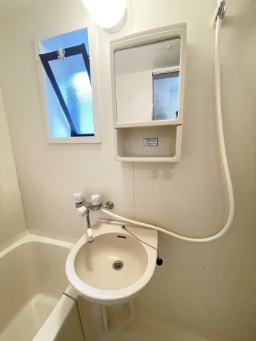 中山手ガーデンパレスA棟の内装写真