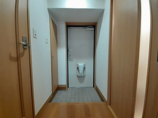 玄関　下駄箱もしっかりついてます！