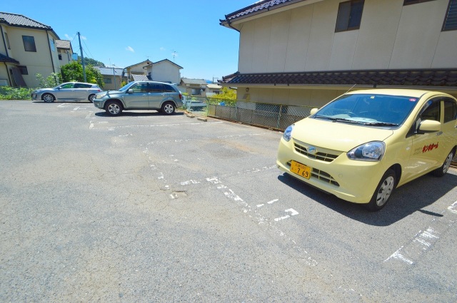 【安芸郡府中町八幡のマンションのスーパー】