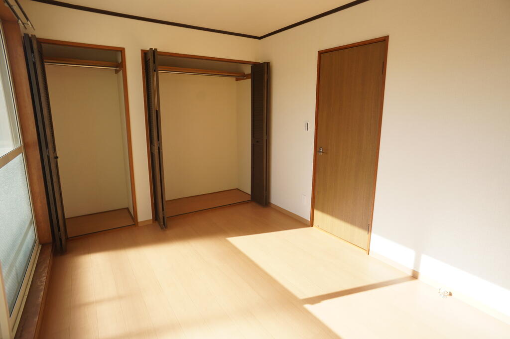 収納　別部屋参照