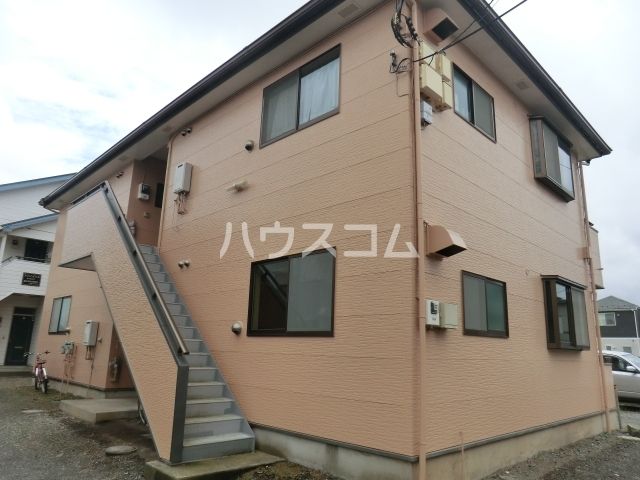 神奈川県藤沢市亀井野（アパート）の賃貸物件の外観