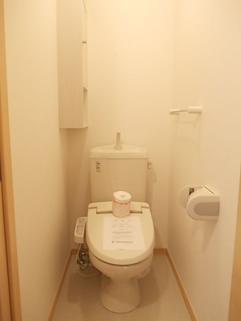 【ヴィラオーシャンＢのトイレ】