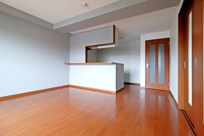 居室・リビング　図面と現状に相違がある場合には現状を優先