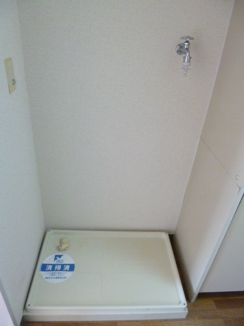 【八王子市上野町のマンションの洗面設備】