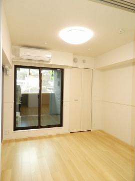 眺望　エアコン　照明完備