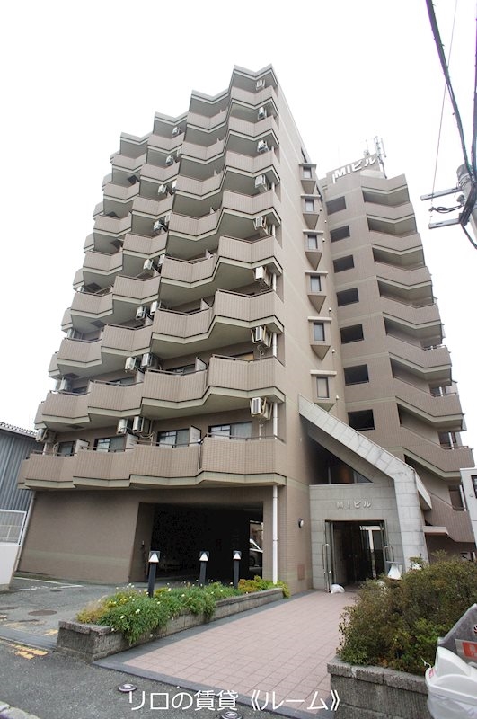 糟屋郡篠栗町大字尾仲のマンションの建物外観