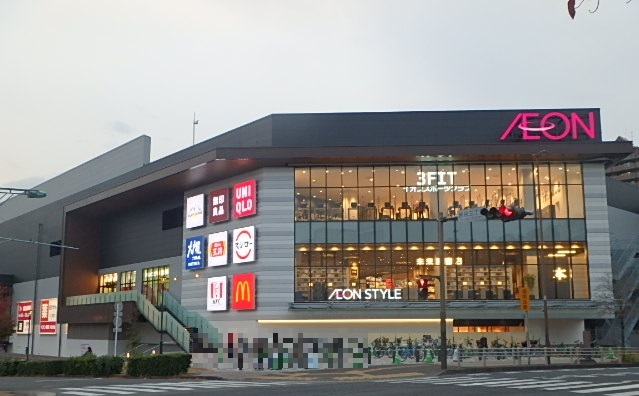 【横浜市保土ケ谷区鎌谷町のアパートのショッピングセンター】