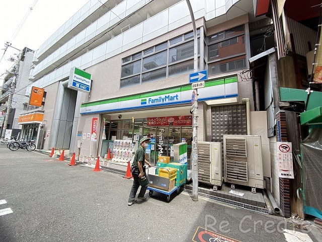 【大阪市中央区日本橋のマンションのコンビニ】