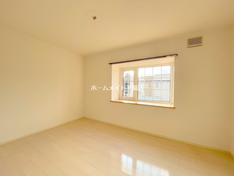 その他部屋・スペース　明るい洋室♪