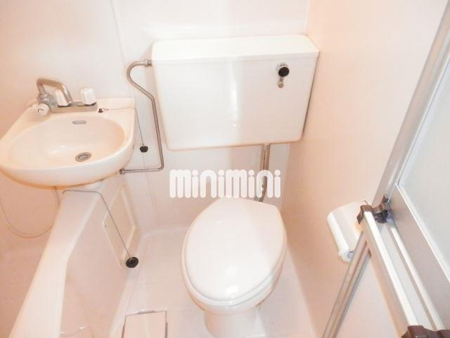 トイレ　キレイなユニットバスです