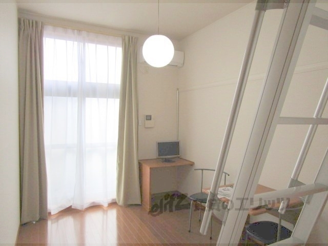 居室・リビング　洋室