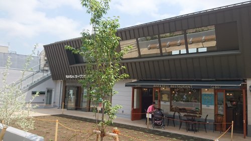 【世田谷区代田のマンションの飲食店】