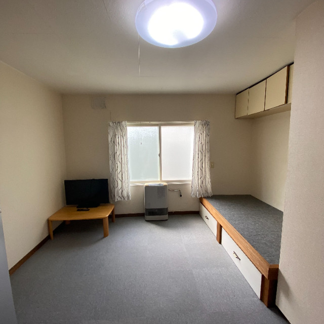 居室・リビング　ゆったり過ごせる居間です