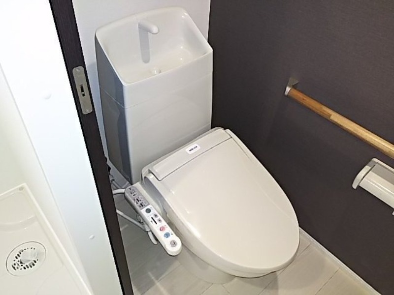 トイレ　図面と現状に相違がある場合には現状を優先