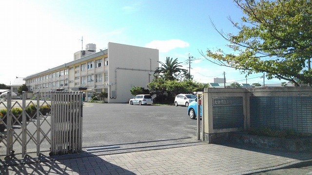 小学校　三佐小学校（小学校）まで850m