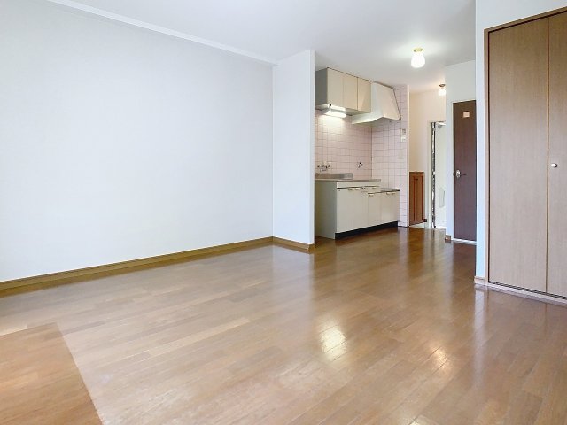 居室・リビング　2025年7月撮影※現況を優先します。