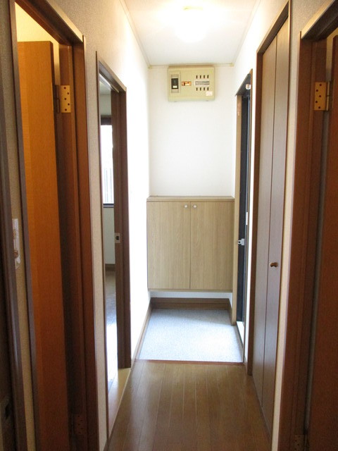 洗面設備　玄関・廊下