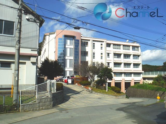 中学校　久留米市立良山中学校（中学校）まで1953m