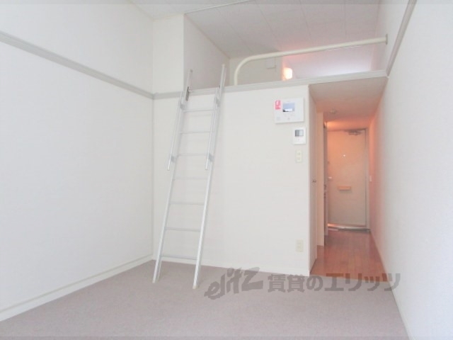 居室・リビング　洋室