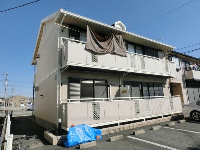 建物外観　経済的な都市ガス、全戸角部屋