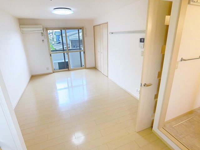 居室・リビング　2025年10月撮影