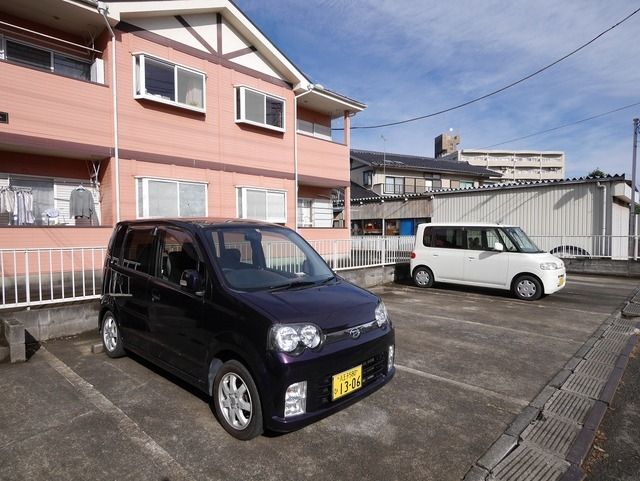 駐車場　★敷地内駐車場★