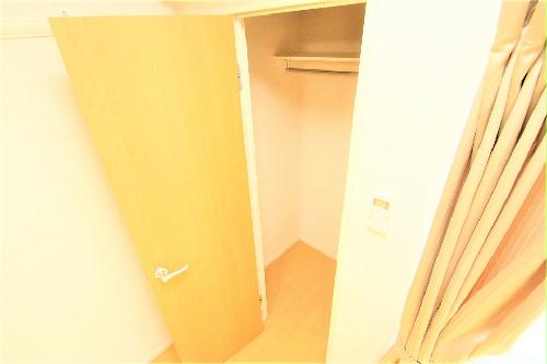 収納　収納がベランダに出ているので、隣の方も気にならない。