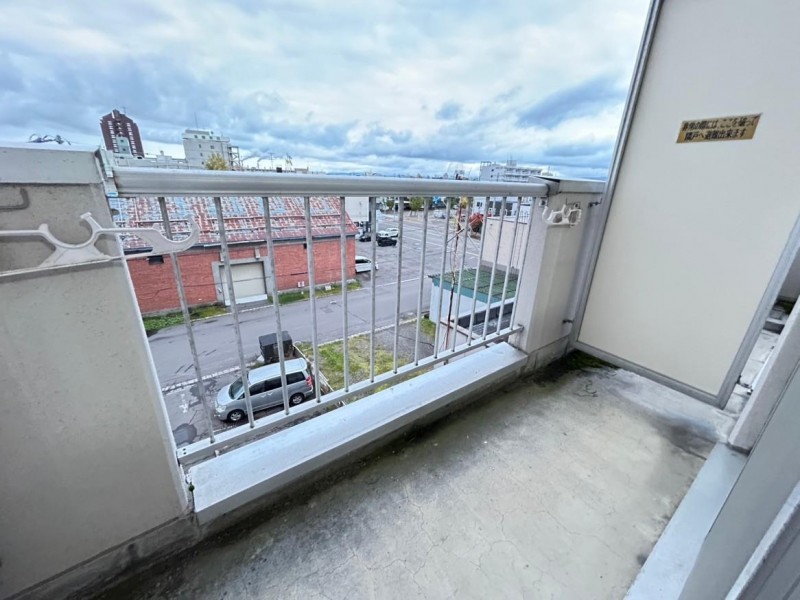 バルコニー　バルコニー