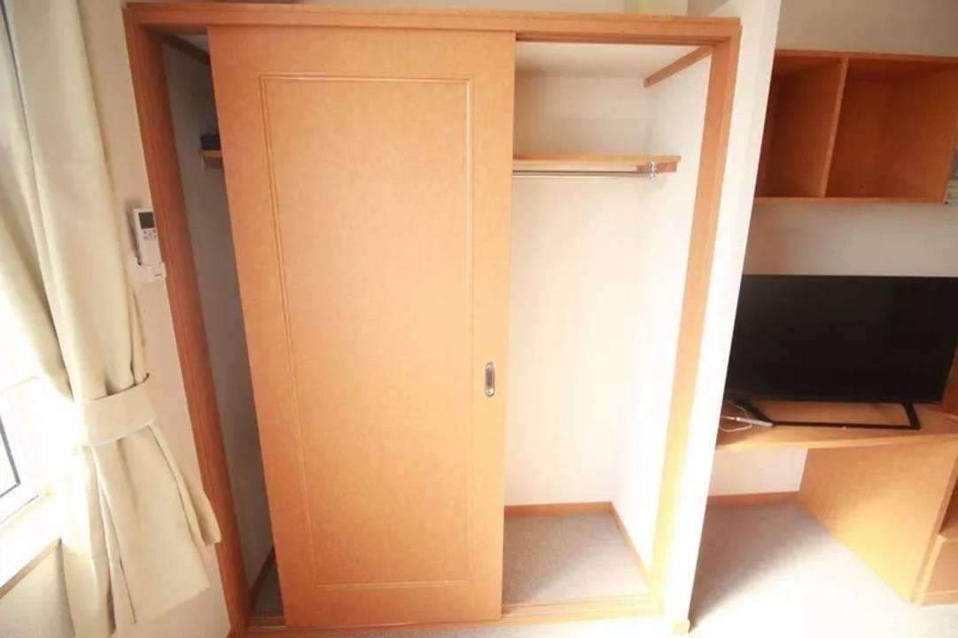 収納　クローゼット