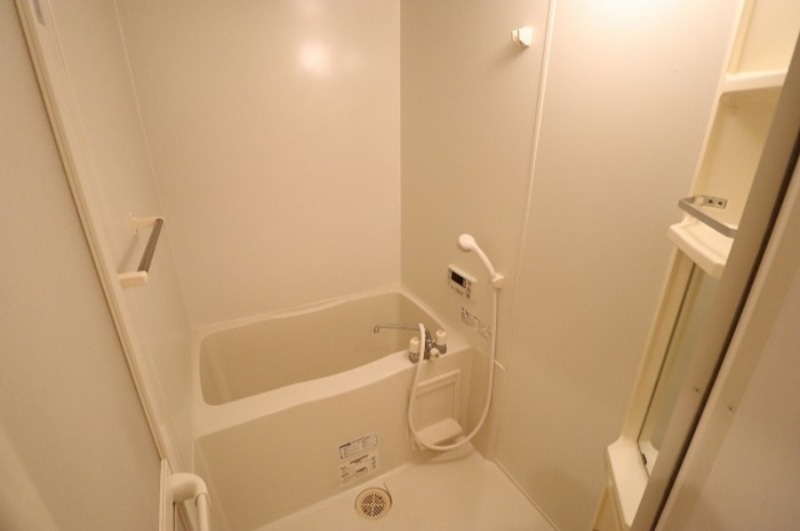 バス・シャワールーム　図面と現状に相違がある場合には現状を優先