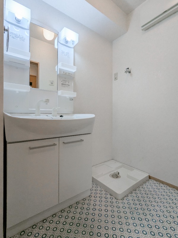 洗面設備　図面と現状に相違がある場合には現状を優先