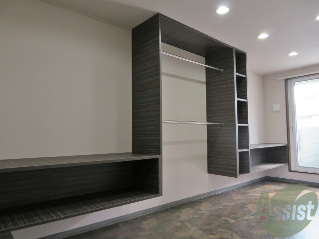 収納　クローゼット。荷物がたくさんあっても問題ないですね。