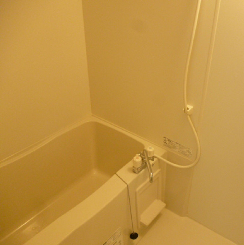 バス・シャワールーム　同建物別室の写真です。