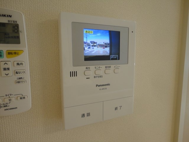 その他設備　モニター付きインターホン