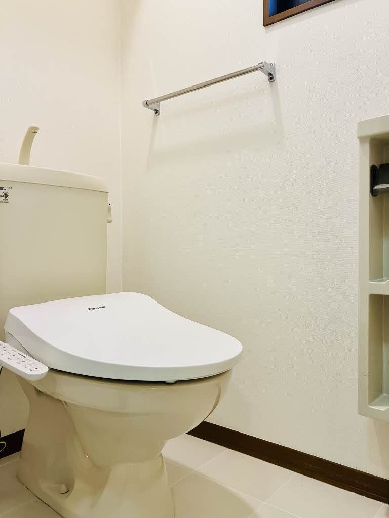 トイレ　トイレ