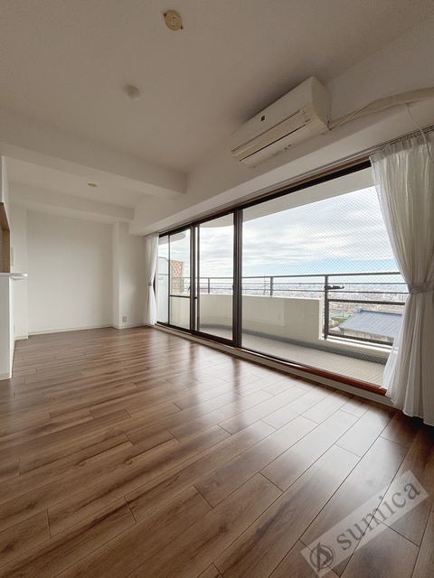 バルコニー　大きなベランダで見晴らしも最高♪♪