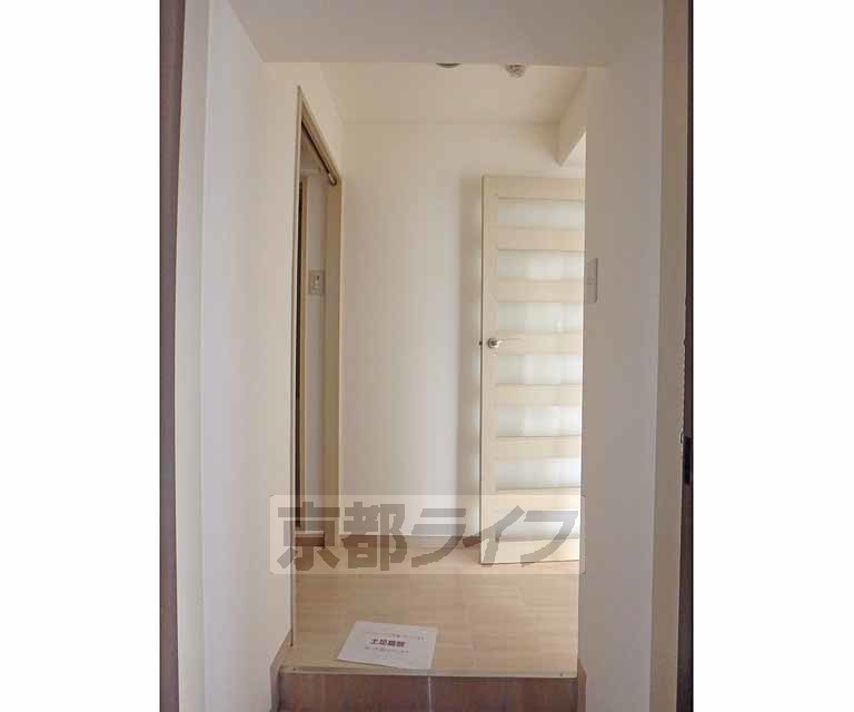 その他部屋・スペース　玄関から見たところです。