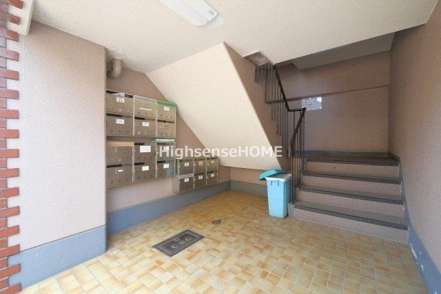 ロビー　建物の内部です