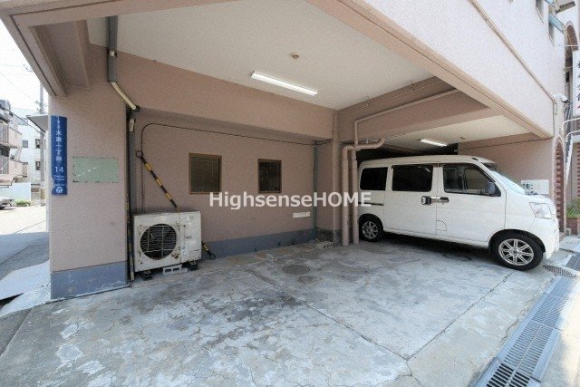 駐車場　駐車場完備です