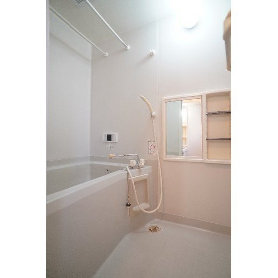 バス・シャワールーム　追い焚き付き