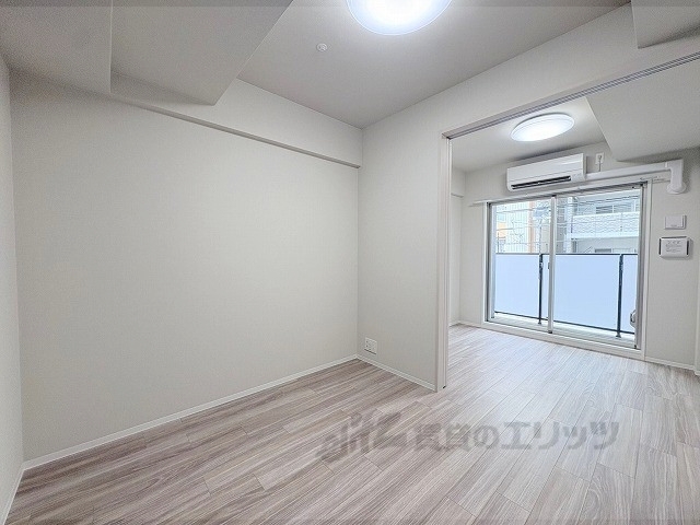 居室・リビング　洋室