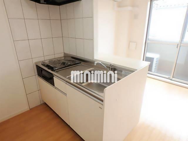 キッチン　（参考写真）お部屋を見渡せるカウンターキッチンです。