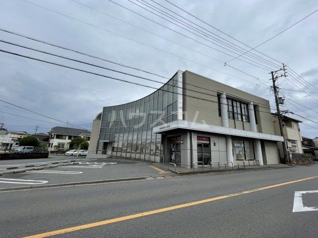 銀行　西尾信用金庫平坂支店（銀行）まで1110m