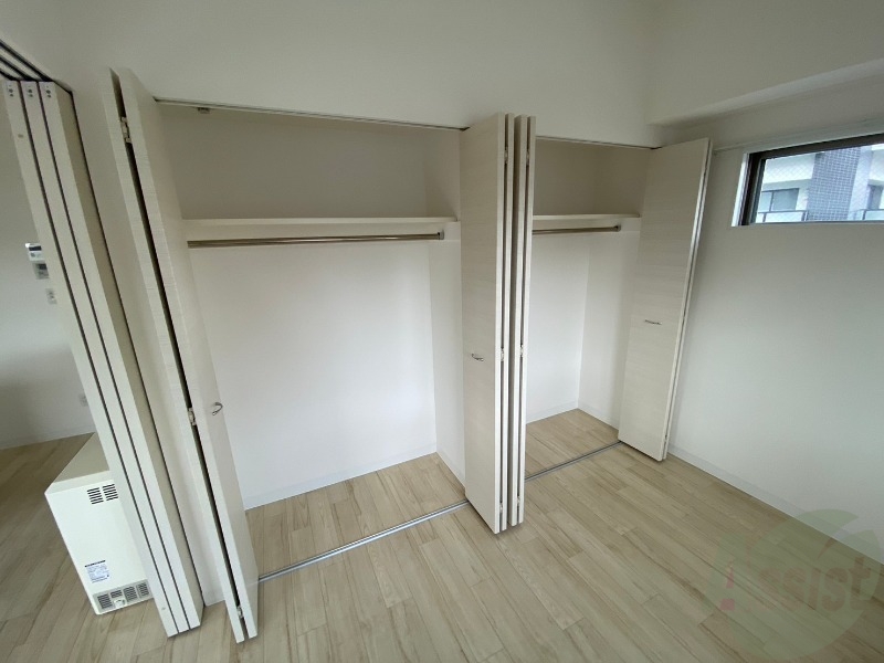 収納　クローゼットがありました。お洋服や荷物はここへ