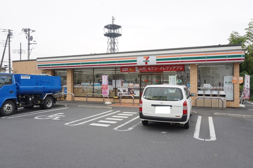 コンビニ　セブンイレブン さいたま中尾店（コンビニ）まで303m