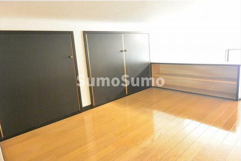 その他部屋・スペース　広くて明るい寝室