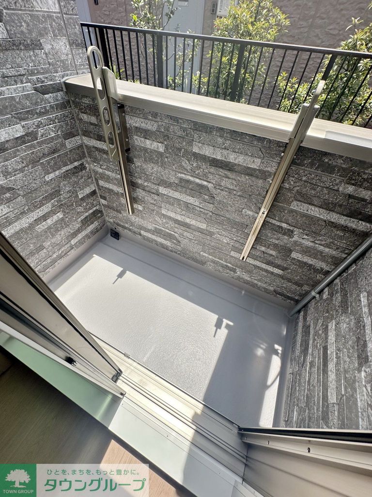 バルコニー　バルコニー