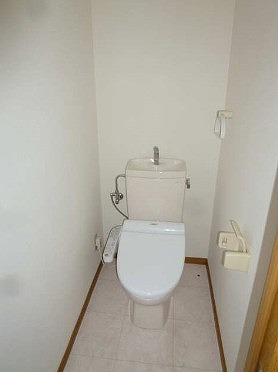 トイレ　写真は類似です