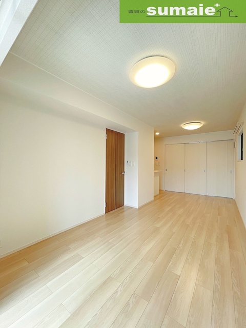 居室・リビング　同仕様写真